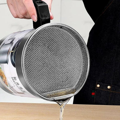 1.4L Fryer Oil Filter Pot Carbon Steel Jug with Stainless Steel Strainer Lid